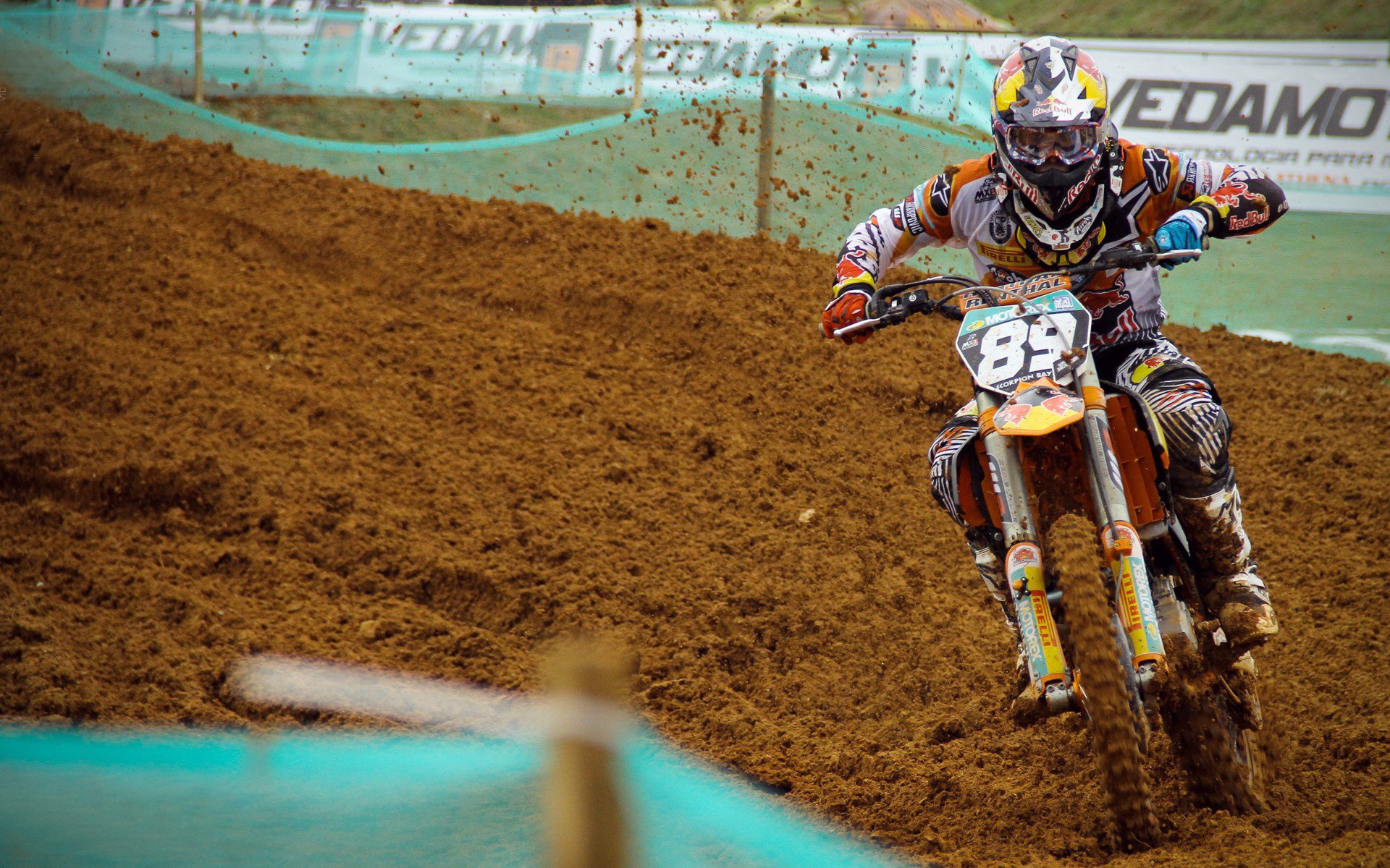 官方娱乐平台-当穆雷陷入僵局，莱万30分钟里的致命连线与足球的答案哲学，致命连线破僵局，足球的答案哲学